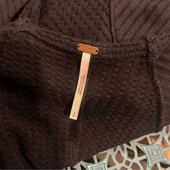 Free People Black Knit Top - Picture 5 of 5